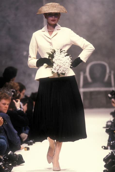 cartamodello tailleur bar dior|dior's bar jacket 1989.